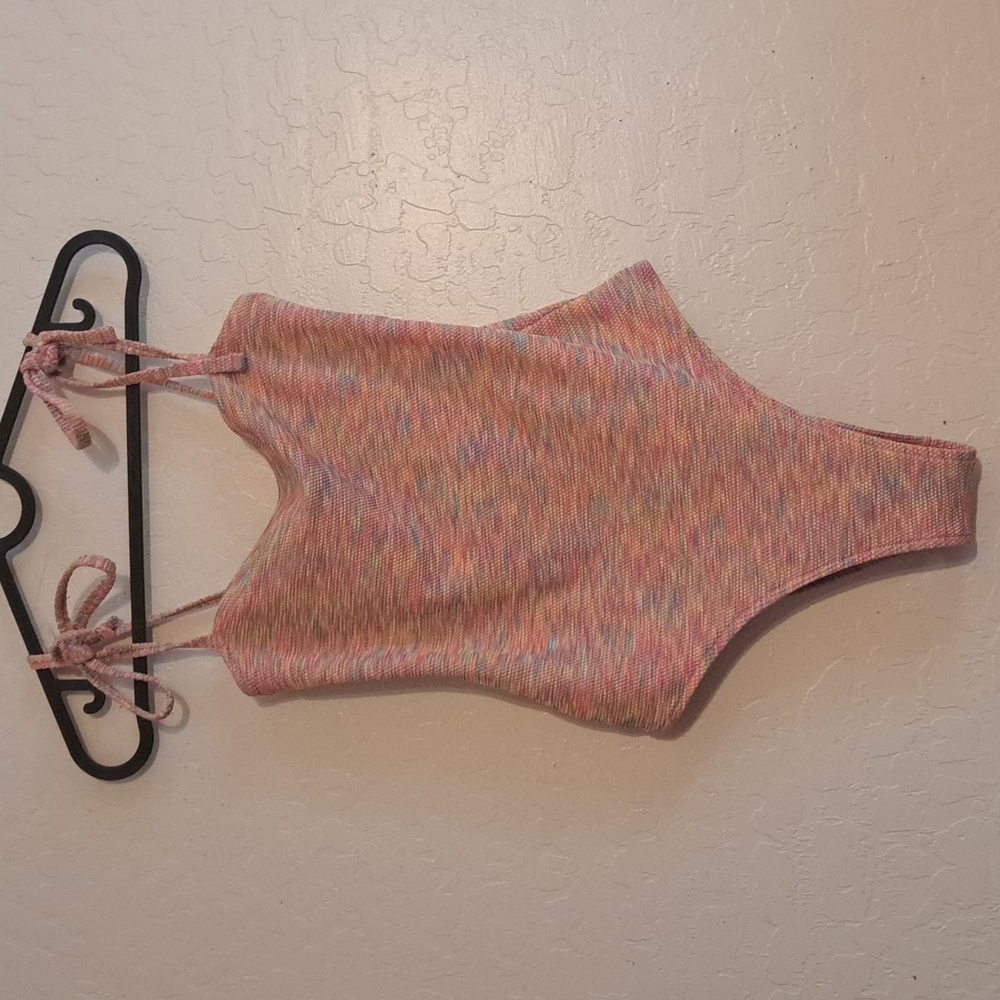 Junior's Aerie one piece swimsuit, size xs/tp, multicolor